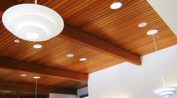 Falsos techos de madera y aluminio