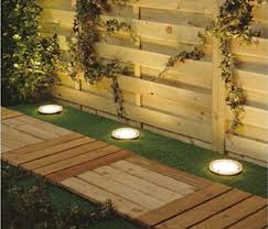 Cómo armar un deck para jardín