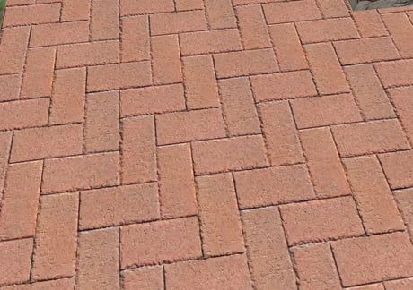 Cómo hacer un piso de ladrillos sin cemento