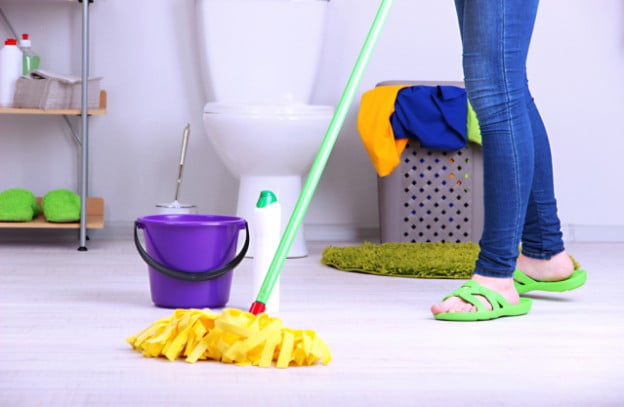 Pasos básicos para la limpieza general del baño