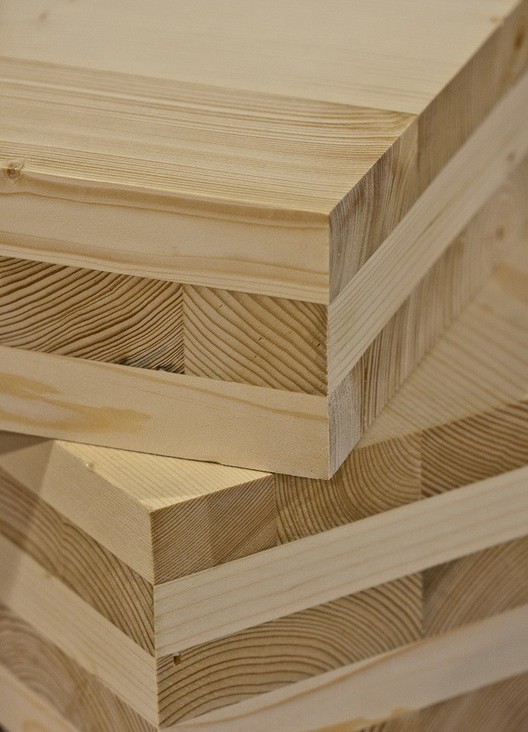 Madera laminada cruzada (CLT), el hormigón del futuro